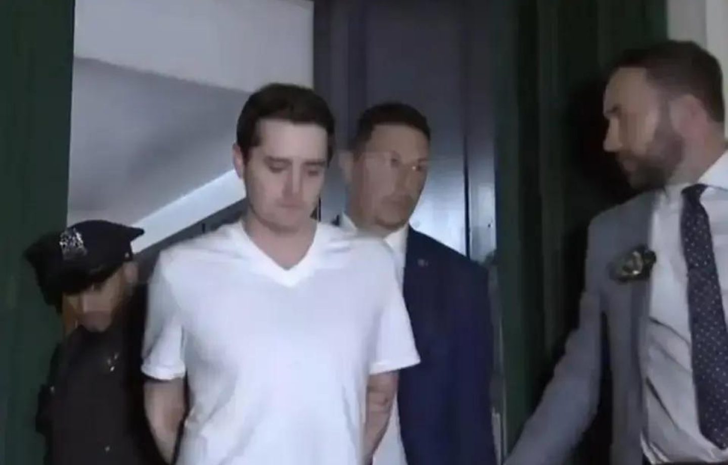 Americano preso por sequestrar e torturar turista italiano em Nova York